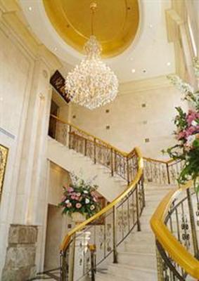 фото отеля Qinhuangdao Grand Hotel