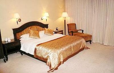 фото отеля Qinhuangdao Grand Hotel