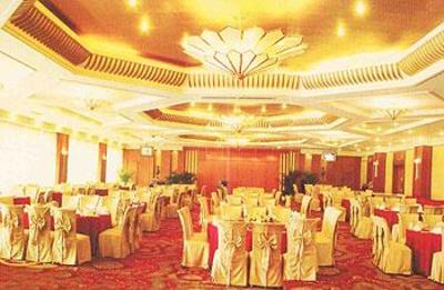 фото отеля Qinhuangdao Grand Hotel
