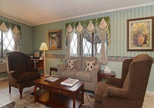 фото отеля Econo Lodge Cambridge