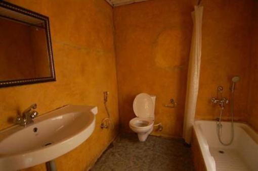 фото отеля Royal Phoenix Inn