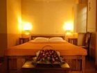 фото отеля Royal Phoenix Inn