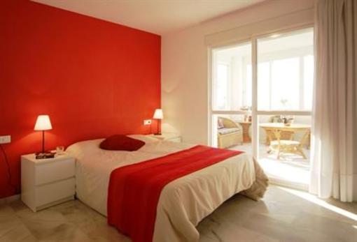 фото отеля Las Piedras Guesthouse Alcaucin