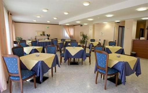 фото отеля Fidenza Hotel
