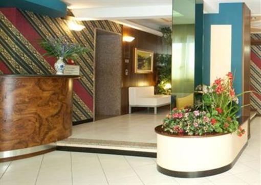 фото отеля Hotel Augustus Rimini
