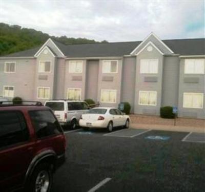 фото отеля Microtel Inn Staunton