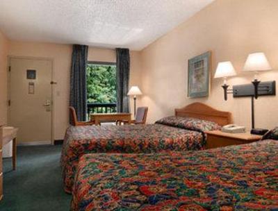 фото отеля Baymont Inn & Suites Birmingham Vestavia