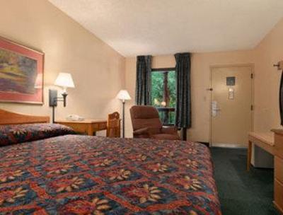 фото отеля Baymont Inn & Suites Birmingham Vestavia