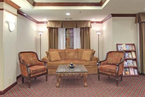 фото отеля Holiday Inn Express Hotel & Suites - Cleveland