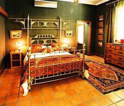 фото отеля Die Ou Pastorie Guesthouse Oudtshoorn