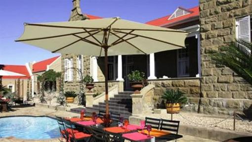 фото отеля Die Ou Pastorie Guesthouse Oudtshoorn