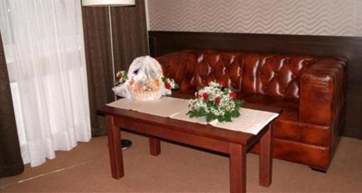 фото отеля Hotel i Restauracja Zloty Las