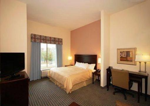 фото отеля Comfort Suites Magnolia Greens