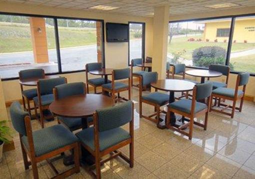 фото отеля Quality Inn Macon