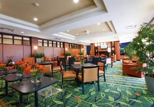 фото отеля Fairfield Inn & Suites Houston Conroe