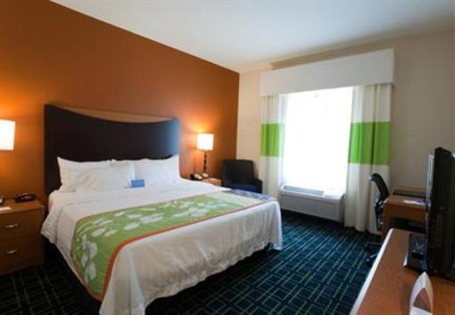 фото отеля Fairfield Inn & Suites Houston Conroe
