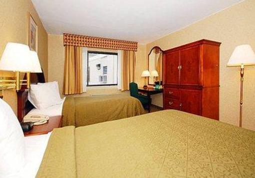 фото отеля Quality Inn Brockton