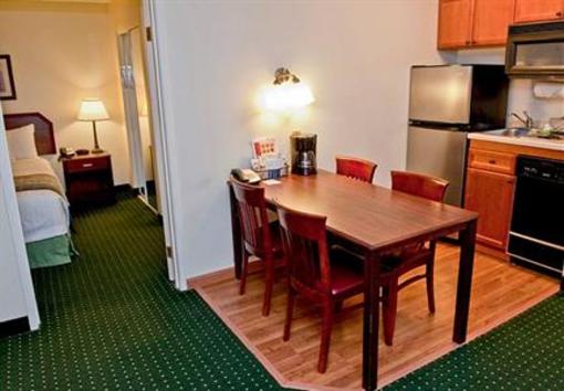 фото отеля Towneplace Suites Naperville