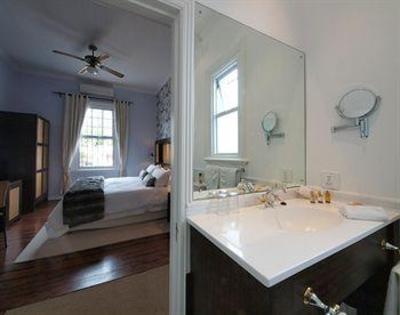 фото отеля Kingslyn Boutique Guest House Cape Town