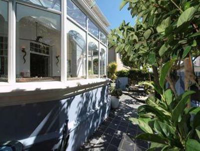 фото отеля Kingslyn Boutique Guest House Cape Town