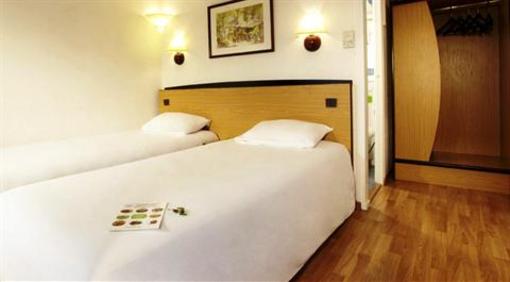 фото отеля Campanile Laval Ouest Hotel