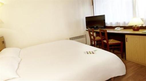фото отеля Campanile Laval Ouest Hotel