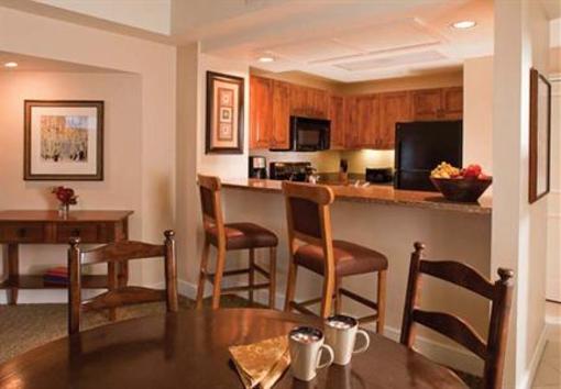 фото отеля Marriott's StreamSide Evergreen at Vail