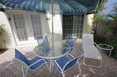 фото отеля Cabana Beach Club Hotel Longboat Key