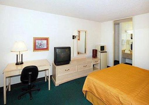 фото отеля Motel 6 Staunton