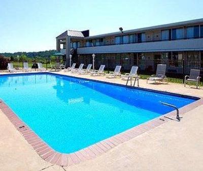 фото отеля Motel 6 Staunton