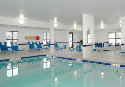 фото отеля Erie TownePlace Suites