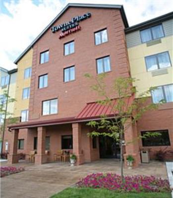 фото отеля Erie TownePlace Suites