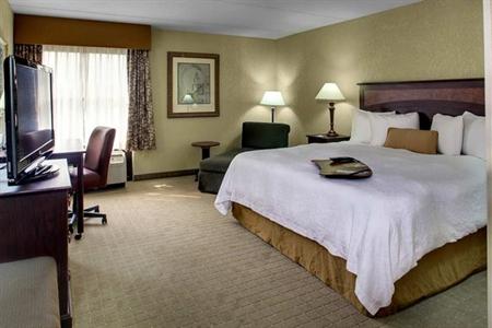 фото отеля Hampton Inn Baltimore - Washington International Airport
