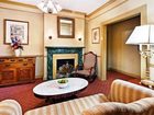 фото отеля Hopkins Inn