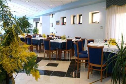 фото отеля Costa d'Oro Hotel