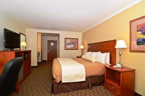 фото отеля BEST WESTERN Tumwater Inn