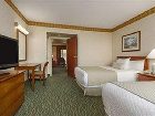 фото отеля Embassy Suites Hotel Tampa-USF/Near Busch Gardens