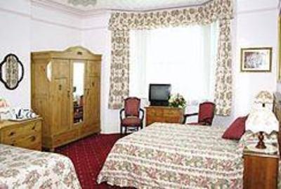 фото отеля The Winter Dene Hotel Bournemouth