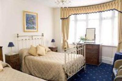 фото отеля The Winter Dene Hotel Bournemouth