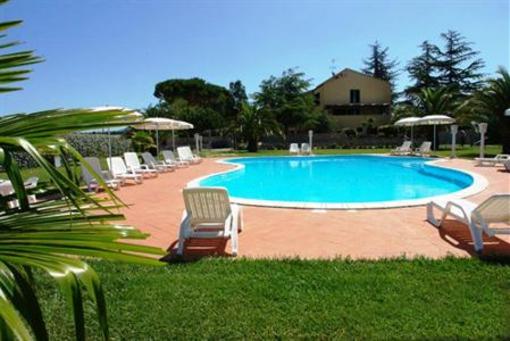 фото отеля La Cuccumella Apartments Campigla Marittima