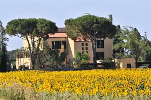 фото отеля La Cuccumella Apartments Campigla Marittima
