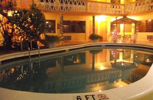фото отеля Sundeck Motel and Apartments Fort Lauderdale