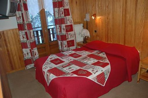 фото отеля Hotel-Restaurant Arveyron