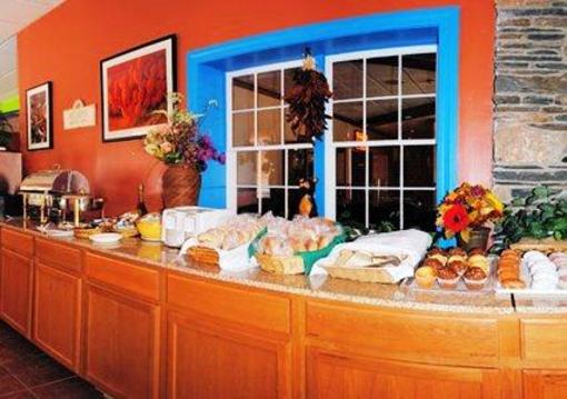 фото отеля Quality Inn Brattleboro