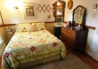 фото отеля The Last Resort B & B Inn