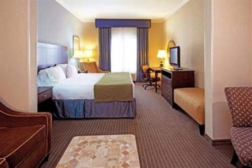 фото отеля Holiday Inn Express Hotel & Suites New Iberia-Avery Island