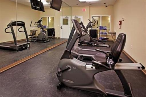 фото отеля Holiday Inn Express Hotel & Suites New Iberia-Avery Island