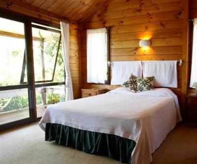 фото отеля The Guest House At Kennedy Point Vineyard