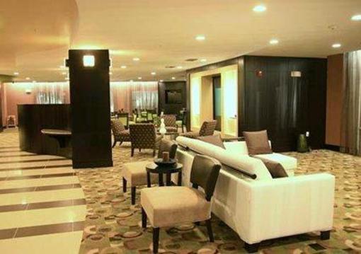 фото отеля Comfort Suites Lake City