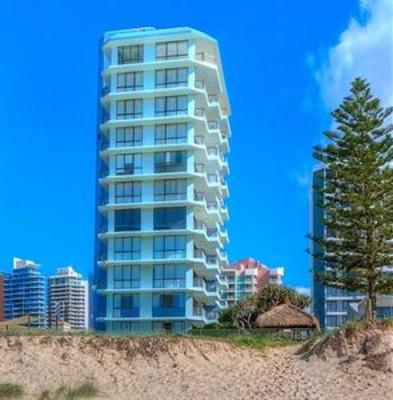 фото отеля Hibiscus On The Beach Apartment Gold Coast